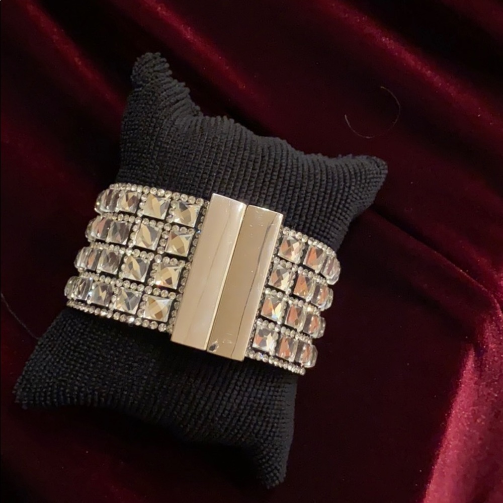- Amazing bracelet - Picture 2 of 5